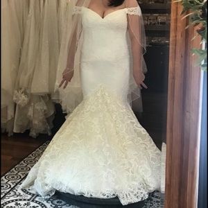 Narin Moda Wedding Dress - Never Worn